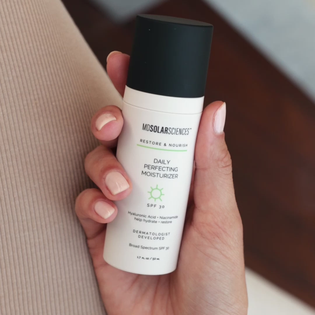 Load video: Daily Perfecting Moisturizer SPF 30 Video