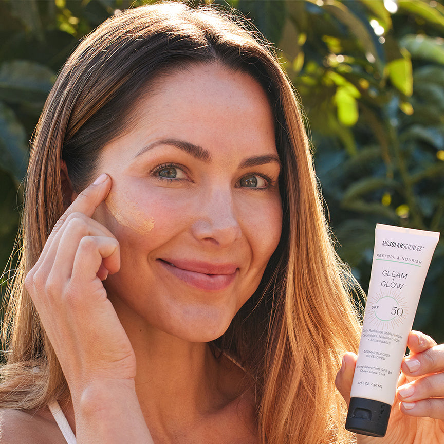 How to Get that Summer Glow While Protecting Your Skin