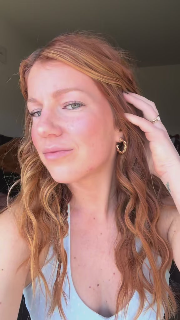 Load video: MD Mineral BB Crème SPF 50