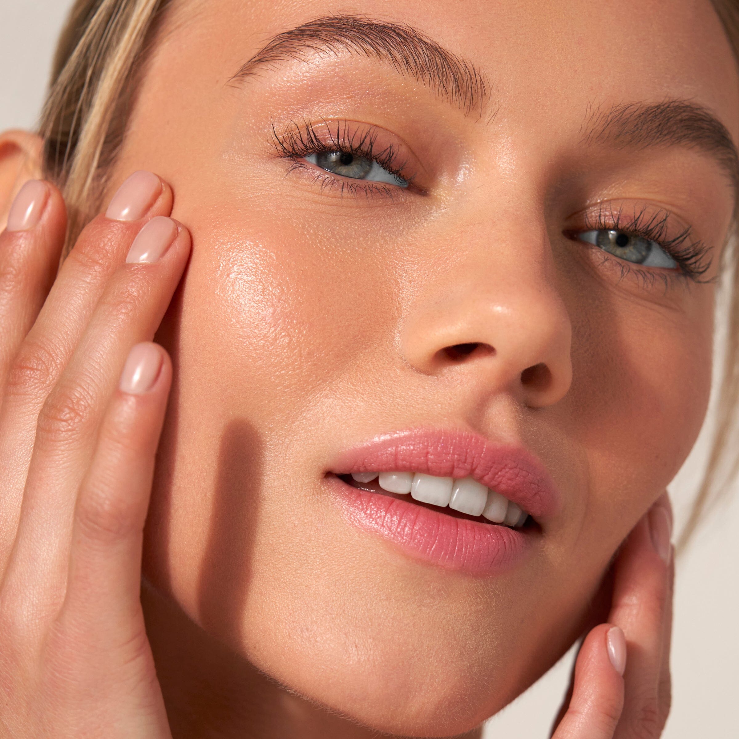 Skin Essentials MDSolarSciences™ 